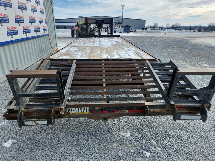 1999-moritz-internation-inc.-model-fbg-5+20,-sn#-4wxff2029x1003978-20'deck-w/5'-dovetail-image-2