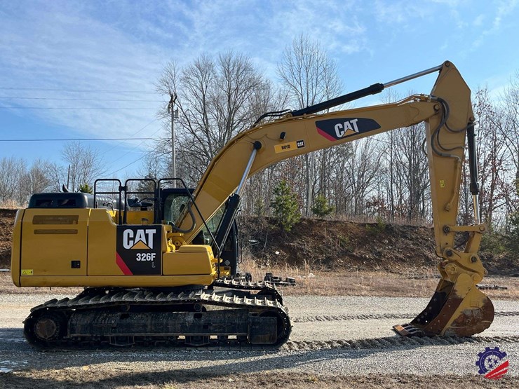 2018-caterpillar-326fl-image-57
