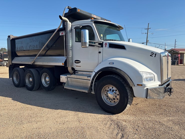 #250-•-2024-kenworth-t880-dump-truck-|-title-delay-image-2