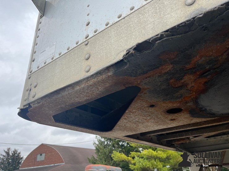 2009-timpte-super-hopper-image-11