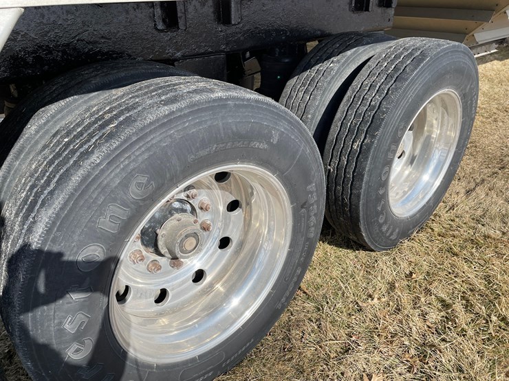 2005-pace-setter-image-13