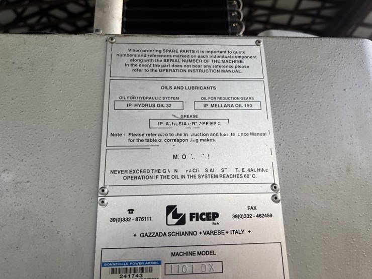 2007-ficep-1101-dx-cnc-drilling-machine-image-28