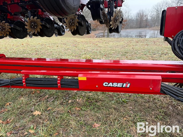 2013-case-ih-1245-image-9