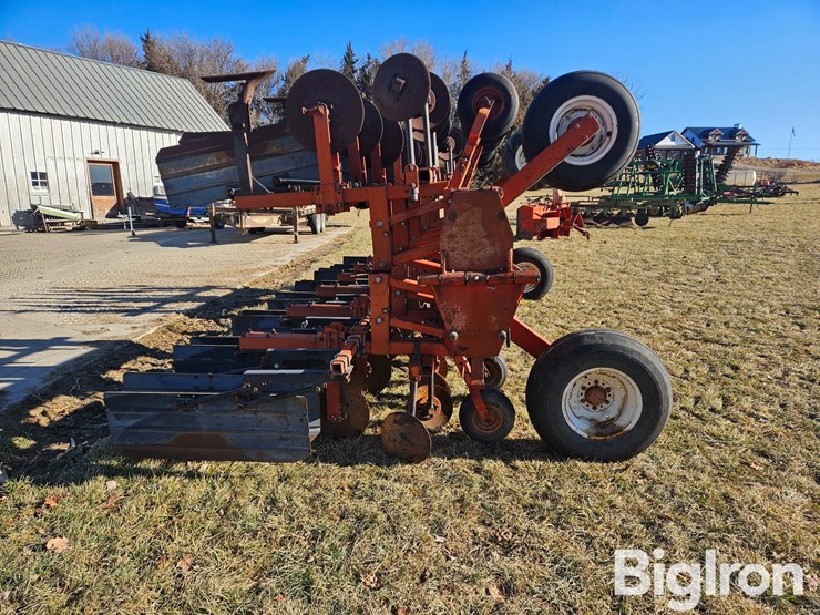 taylor-way-12r30-high-clearance-cultivator-image-4