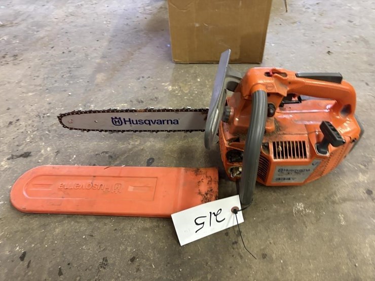 husqvarna-334t-chain-saw-image-2