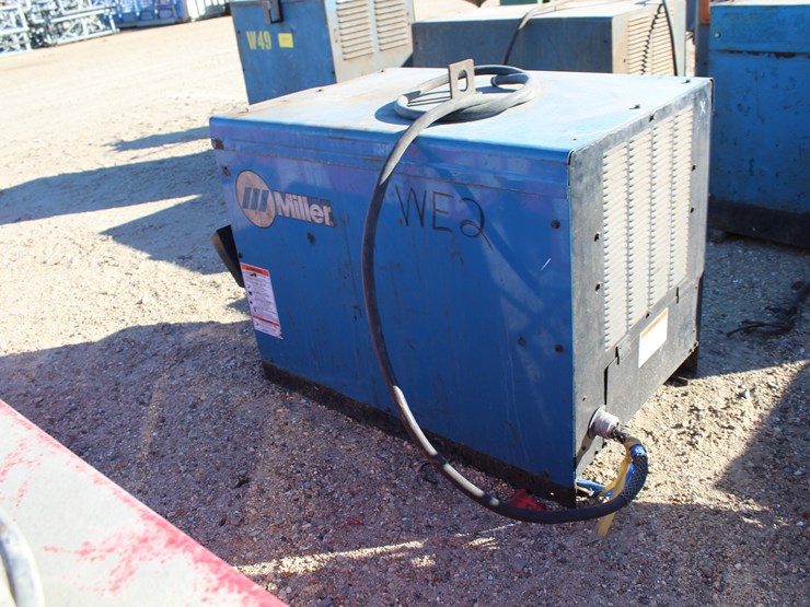 #3481-•-miller-dimension-452,-welder-image-2