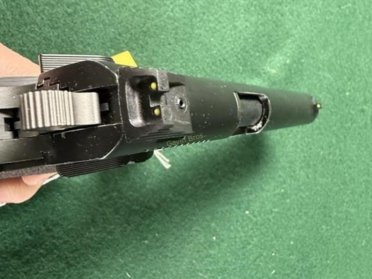 german-sig-sauer-mdl.1911-22-22lr-pistol-image-9