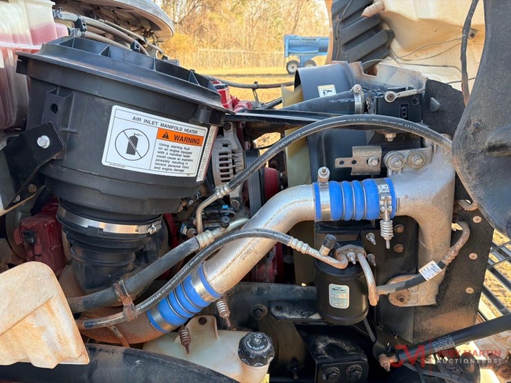 2017-freightliner-water-truck-image-20