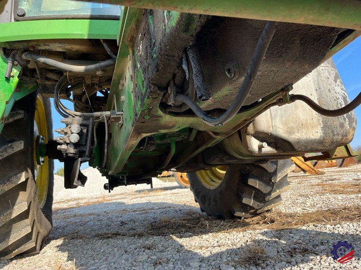 john-deere-6405-image-30
