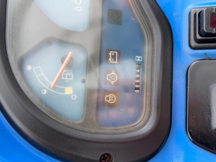 new-holland-7308-image-13