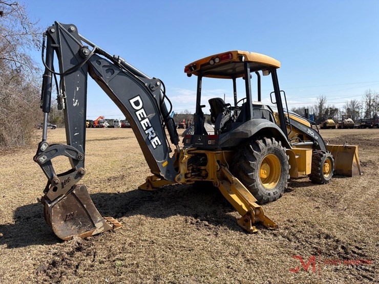 2020-deere-310l-ep-image-3