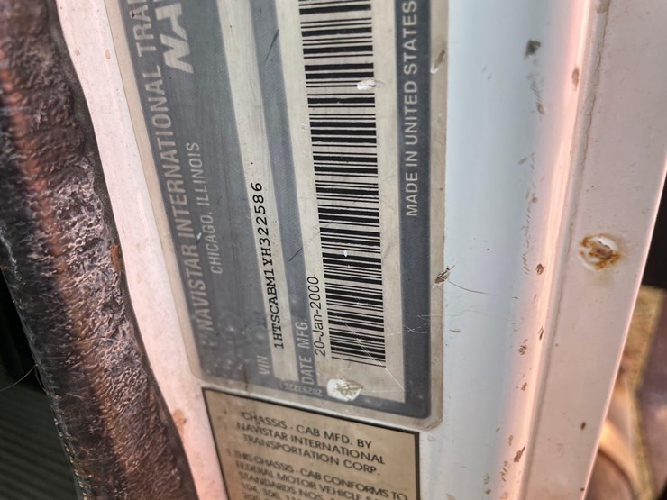 2000-case-ih-4700-image-12