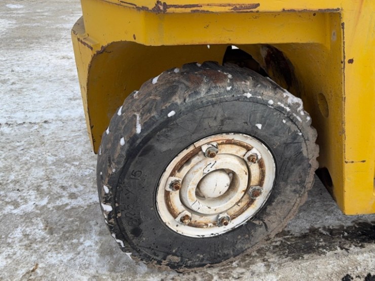 allis-chalmers-model-acp-120,-sn#-bcbo1181-gas-forklift-6665hrs-12,000lb-capacity-96"-forks-image-8