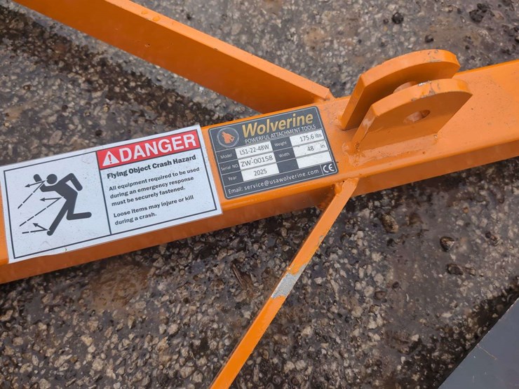 wolverine-long-scraper-ls1-22-48w-image-2