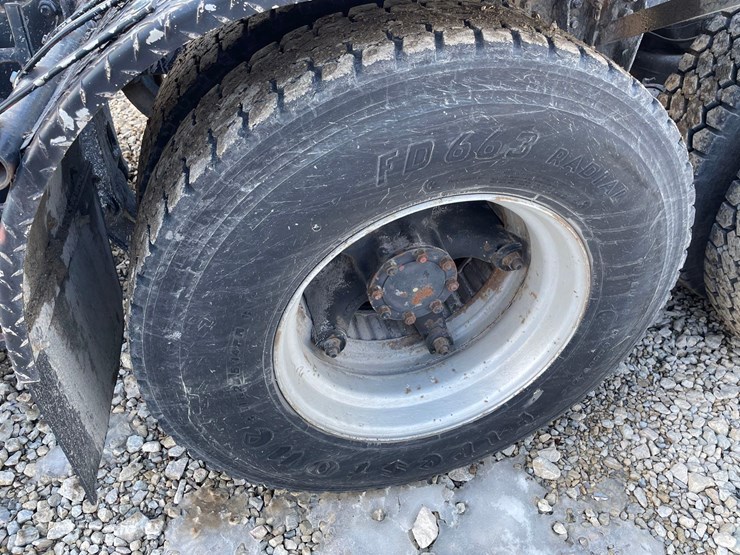 tag-#468,-1981-r-series-600-mack-semi-tractor-image-6