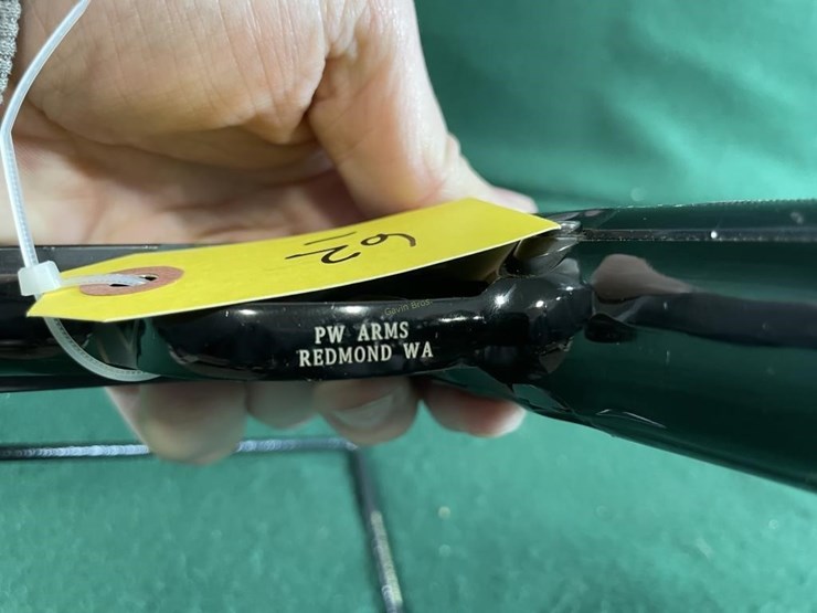 beretta-mdl.81-32acp-pistol-image-6