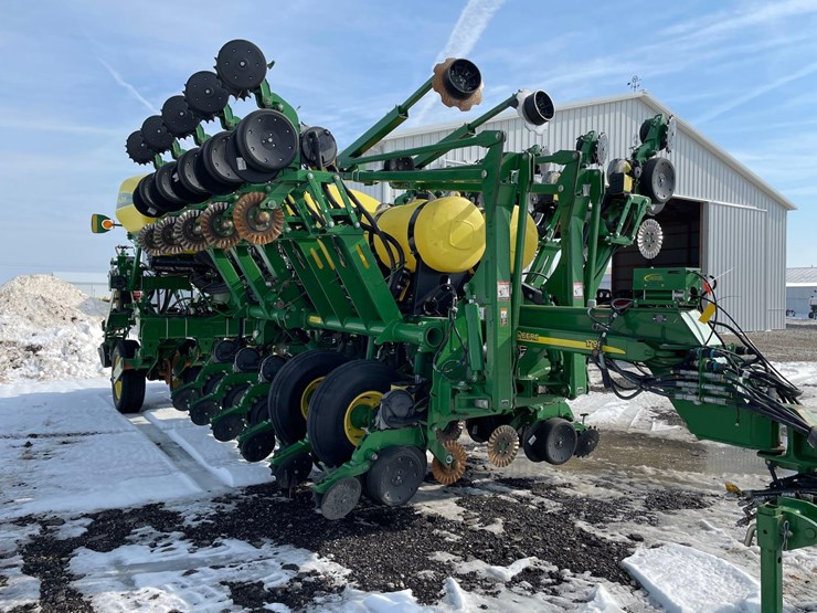 2013-john-deere-1790-ccs-image-13