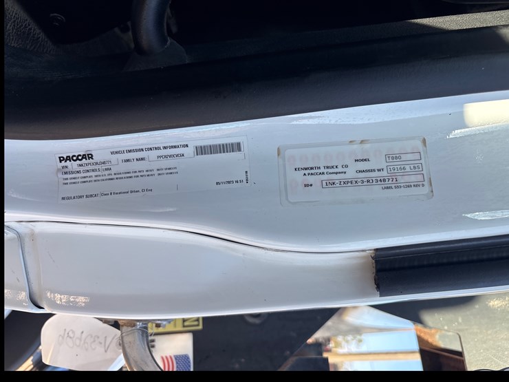 #250-•-2024-kenworth-t880-dump-truck-|-title-delay-image-18