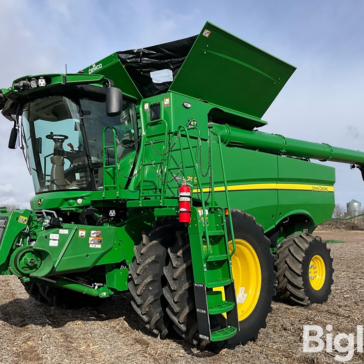 2022 JOHN DEERE S780