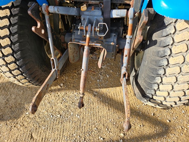 #165-•-new-holland-1630t-tractor-&-7308-loader-image-15