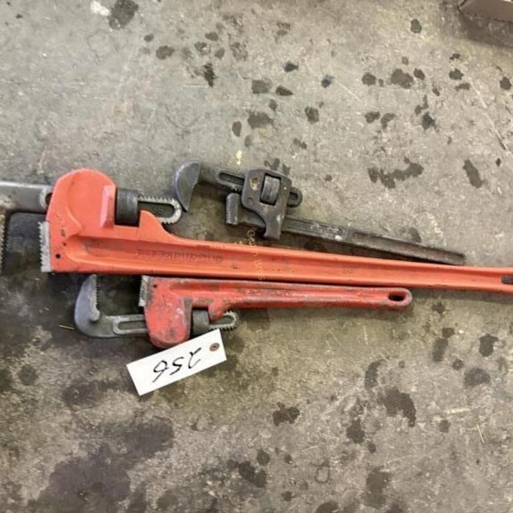 3-Pipe Wrenches