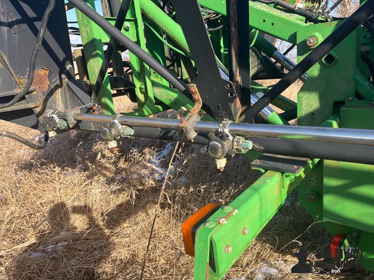 john-deere-120-image-11