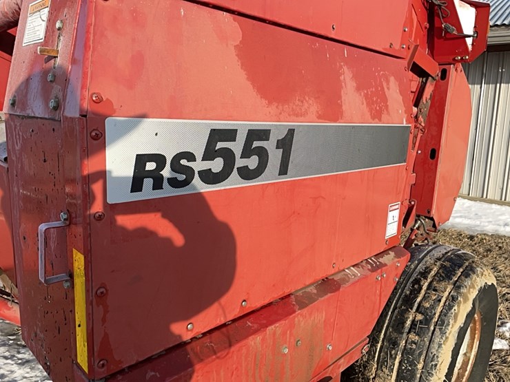 tag-#454,-case-rs551-round-baler-image-3