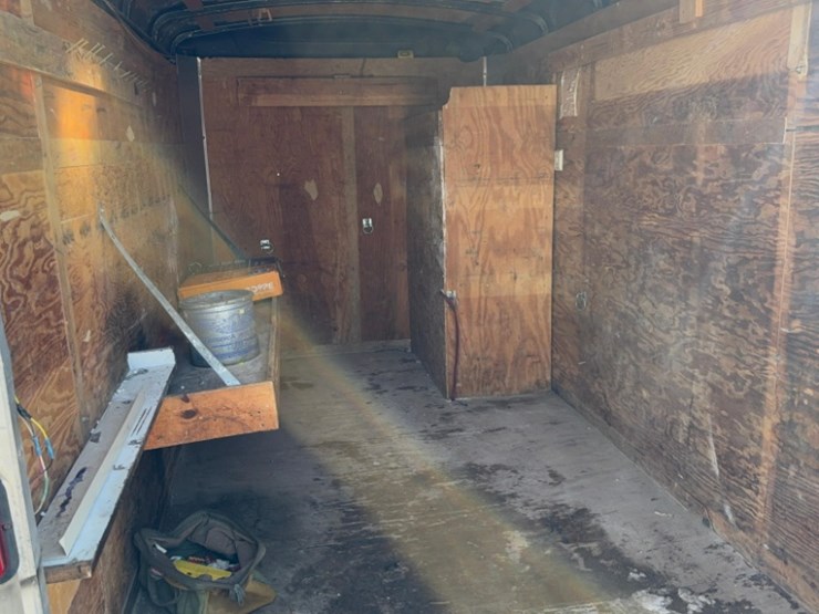 united-cargo-10'-trailer-sn#56jte1022ea134773,-tandem-axle,-ladder-hooks-on-side-image-14