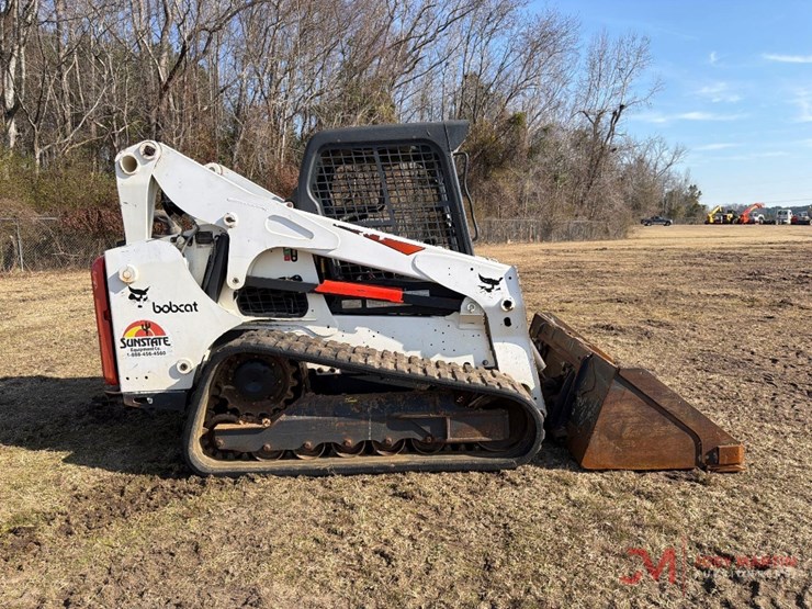 2019-bobcat-t770-image-2
