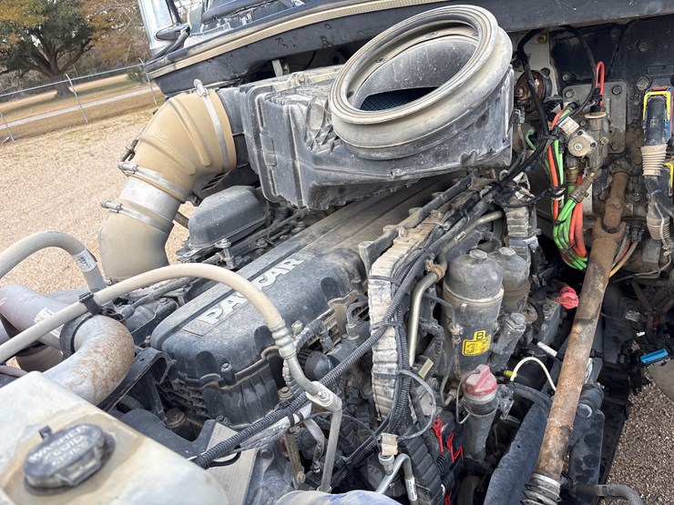 2024-kenworth-t880-image-20