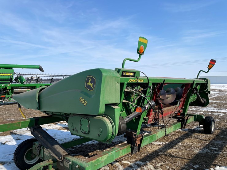 john-deere-693-image-4
