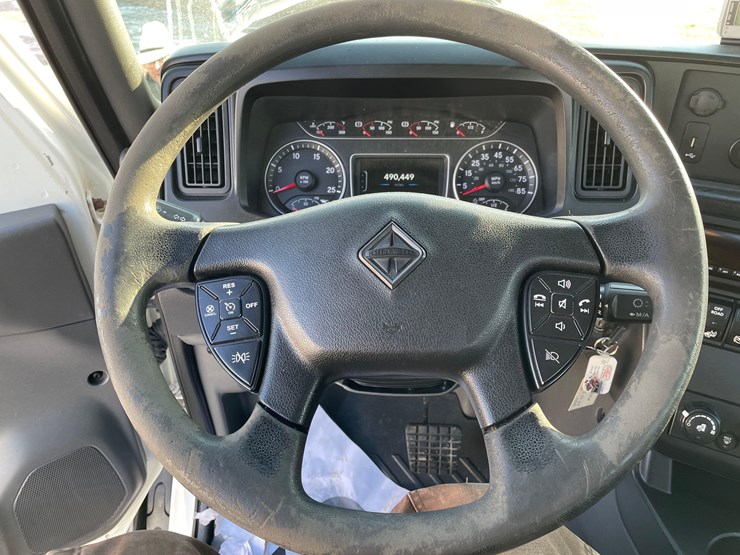 2020-case-ih-2020-image-28