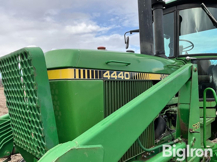 1980-john-deere-4440-image-16
