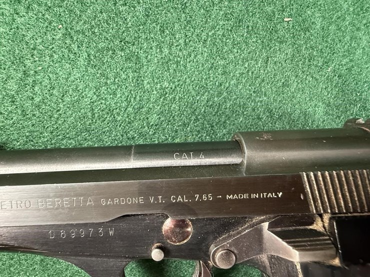 beretta-mdl.81-32acp-pistol-image-8