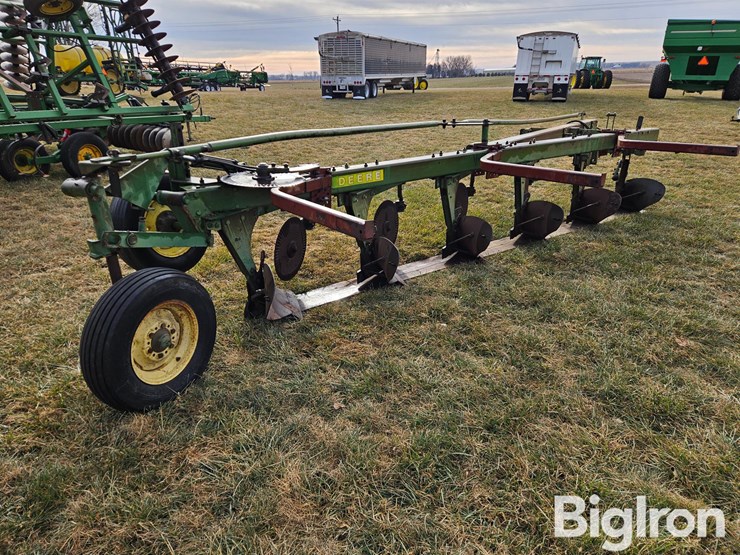 john-deere-1350-1450-image-5