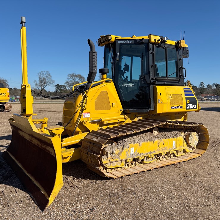 2024 KOMATSU D39PX-24