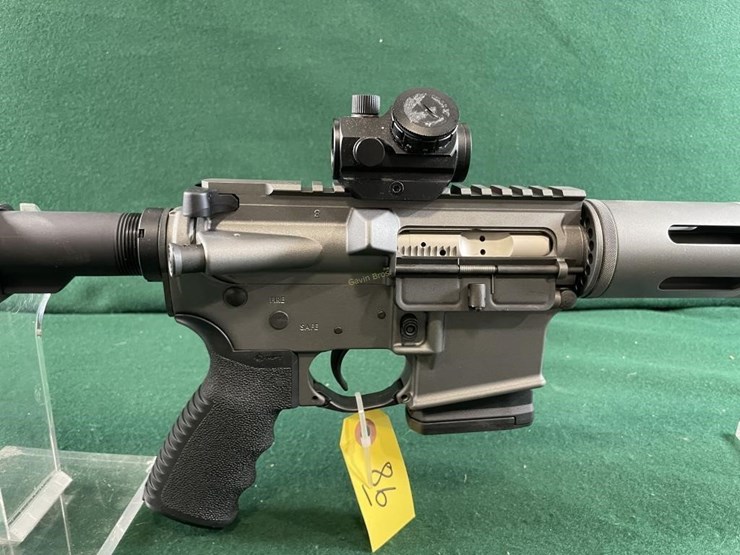 bushmaster-mdl.xm15-e2s-5.56-nato-rifle-image-3