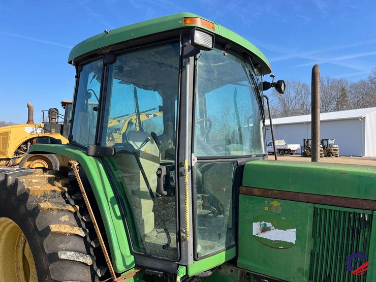 john-deere-6405-image-27
