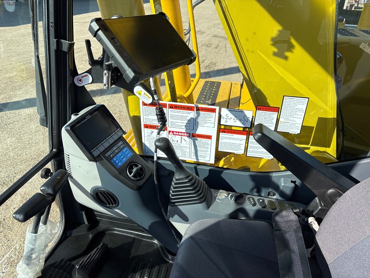 2024-komatsu-pc290-lc-11-image-17