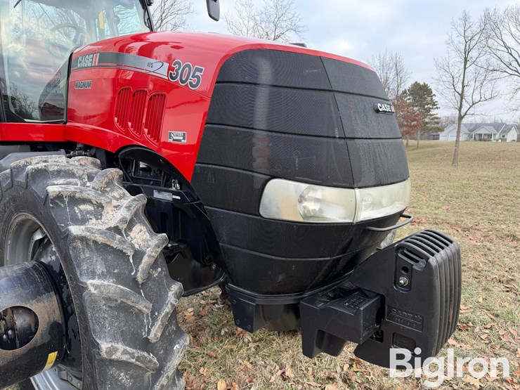 2010-case-ih-magnum-305-image-13