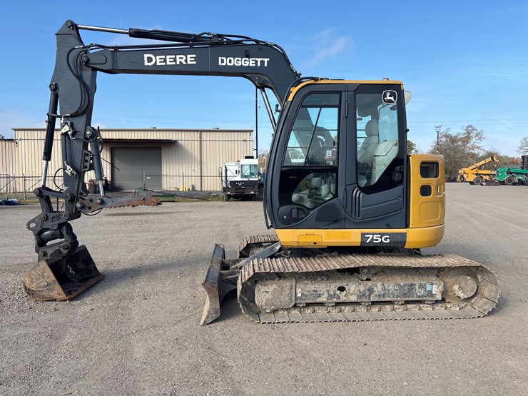 2018-deere-75g-image-1