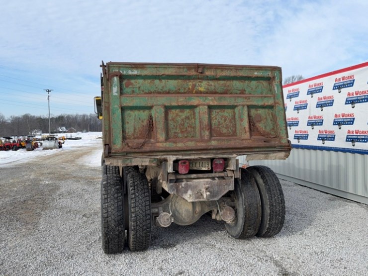 1987-ford-l8000-image-8