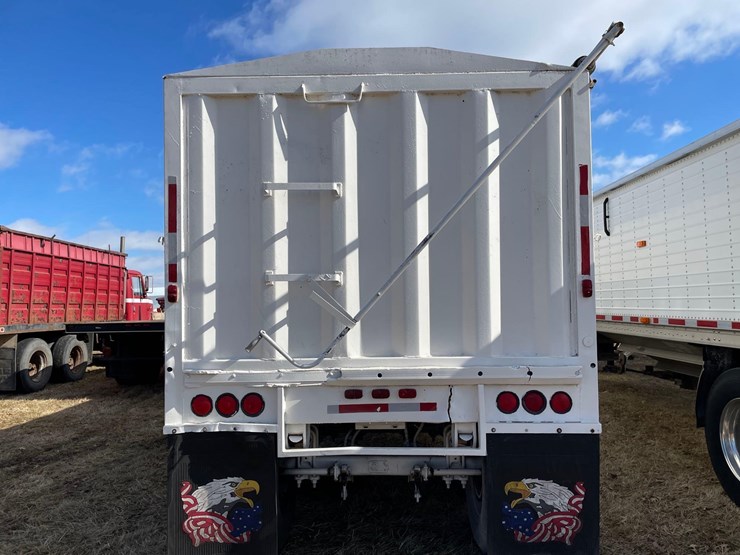 tag-#413,-1981-40'-chamberlin-hopper-bottom-steel-trailer-image-11