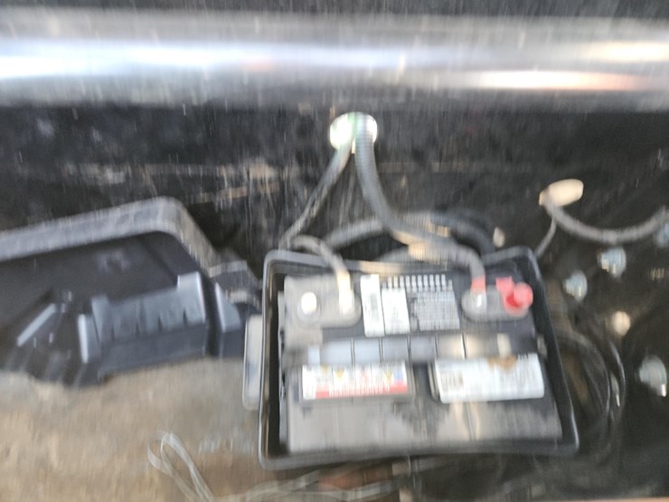 2023-ironbull-tilt-trailer-32'-gooseneck-w/-10'dovetail,-remote,-12,000#-winch-sn#088065-image-7