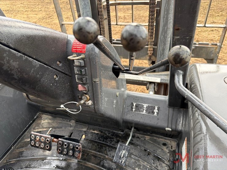 2019-case-586h-image-19