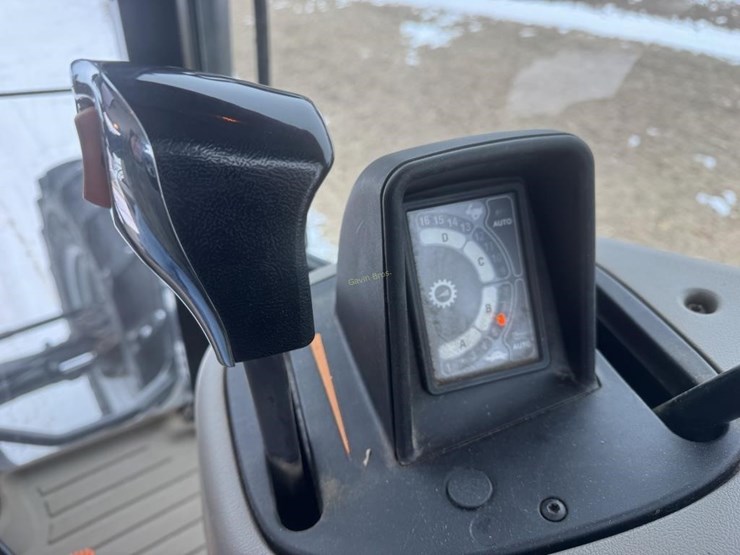 2011-case-ih-maxxum-110-image-21