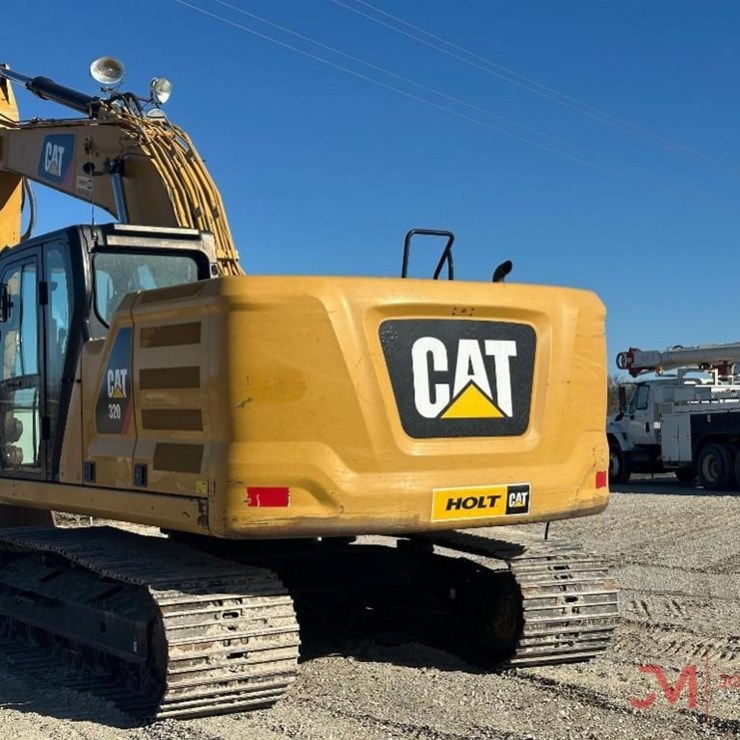 2019 CATERPILLAR 320