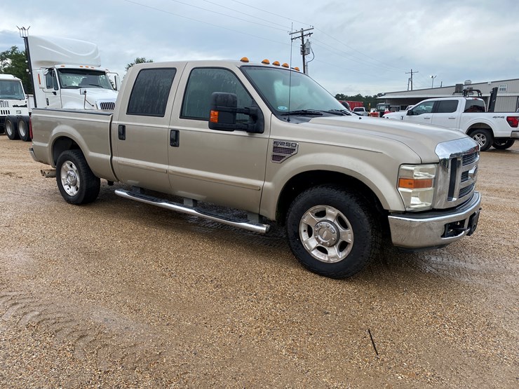 2009-ford-f250-image-2