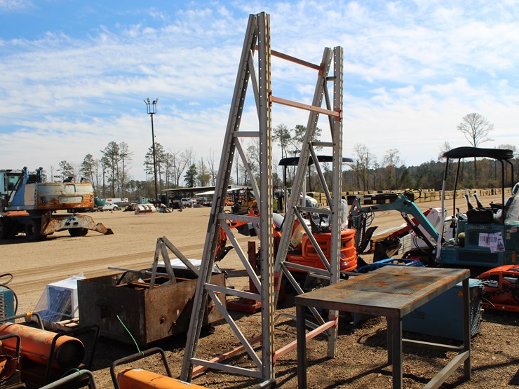 #5207-•-metal-frame-stand-image-1