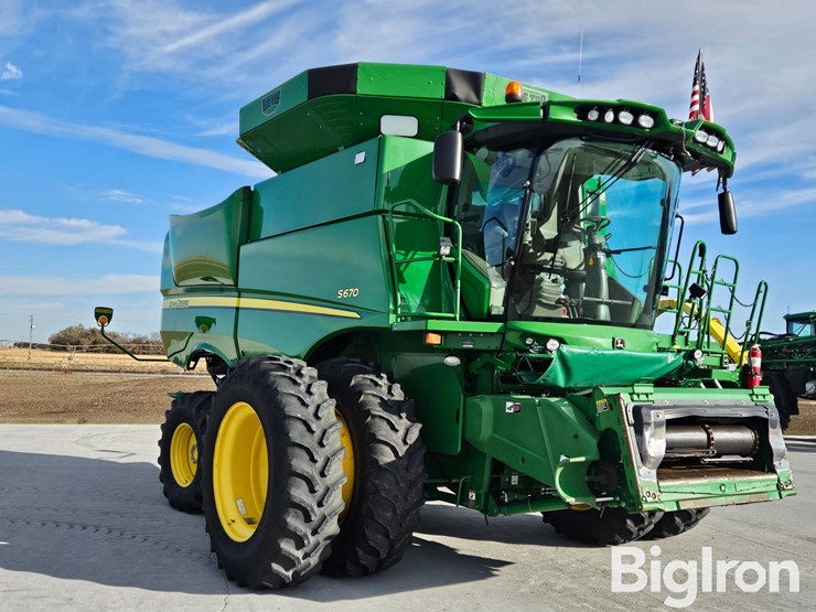 2013-john-deere-s670-image-3
